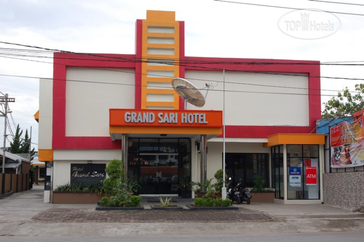 Фото Grand Sari Hotel