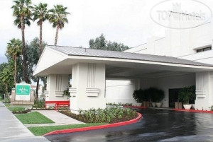 Фото Holiday Inn Hotel & Suites Anaheim (1 Blk/Disneyland®)