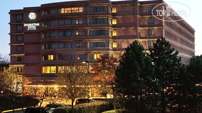 Фото DoubleTree Suites by Hilton Hotel & Conference Center Chicago-Downers Grove