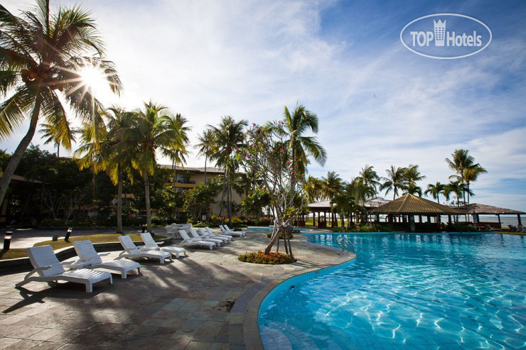 Фото Palm Beach Resort and Spa Labuan