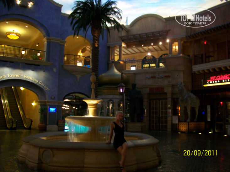 Фото Tropicana Casino & Resort
